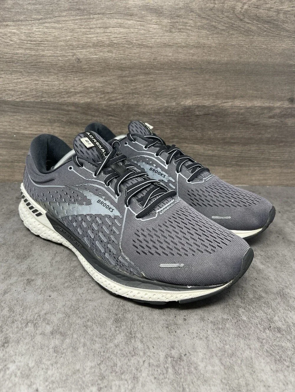 Brooks Adrenaline GTS 21 Black Gray Size 11 Mens Stability Running Walking Shoes